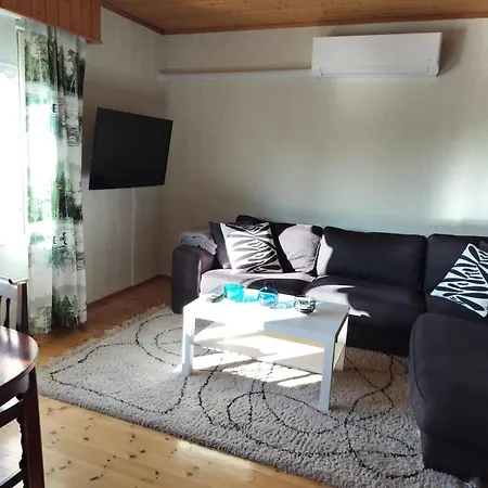 Myllyrinne Chalet Reisjarvi